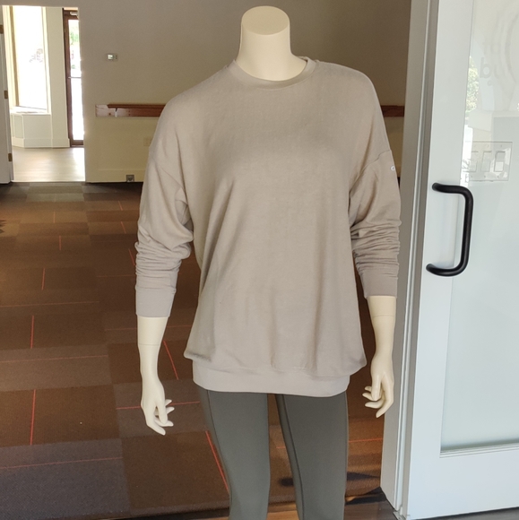 ALO Yoga | Sweaters | Alo Soho Pullover 